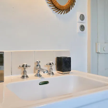 Atypical 2 Bedroom Near Train Station Tourcoing