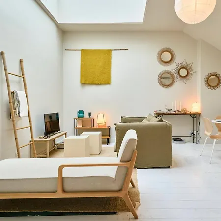 Atypical 2 Bedroom Near Train Station Tourcoing