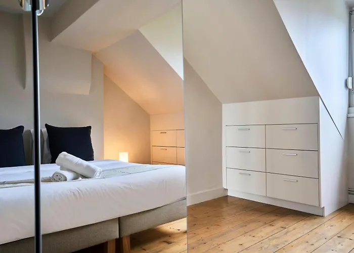 Atypical 2 Bedroom Near Train Station Tourcoing