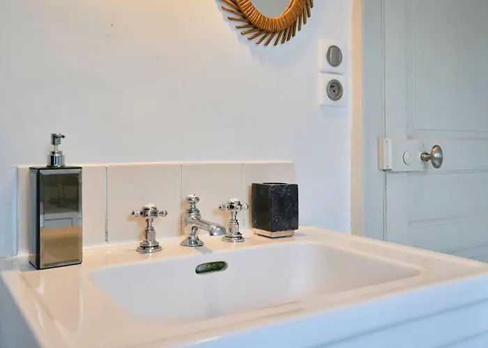 Atypical 2 Bedroom Near Train Station Tourcoing