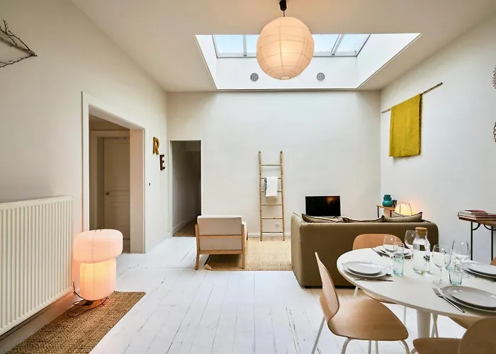 Atypical 2 Bedroom Near Train Station Tourcoing