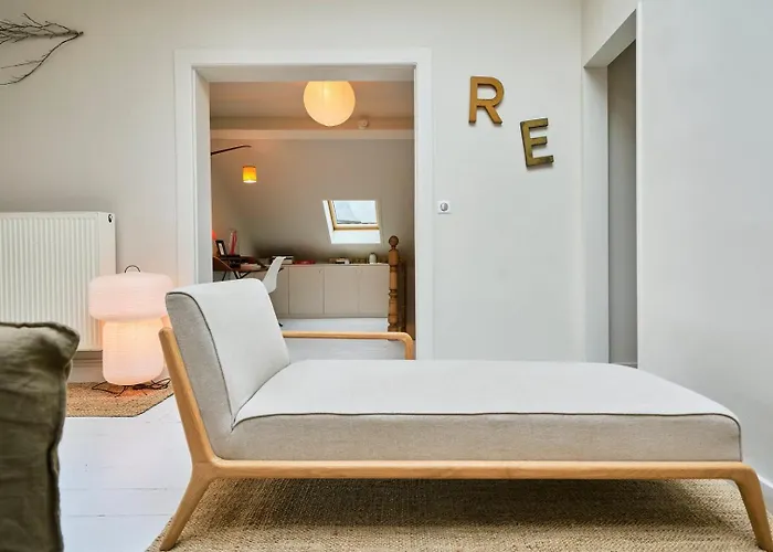 Atypical 2 Bedroom Near Train Station * Tourcoing